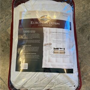 Pacific Coast European Down Comforter (Full/Queen)